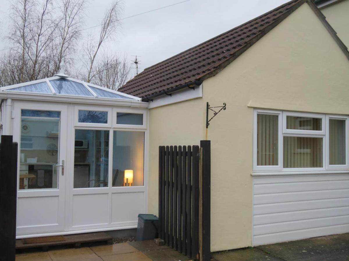 Little Orchard Apartment Pont Yates 외부 사진