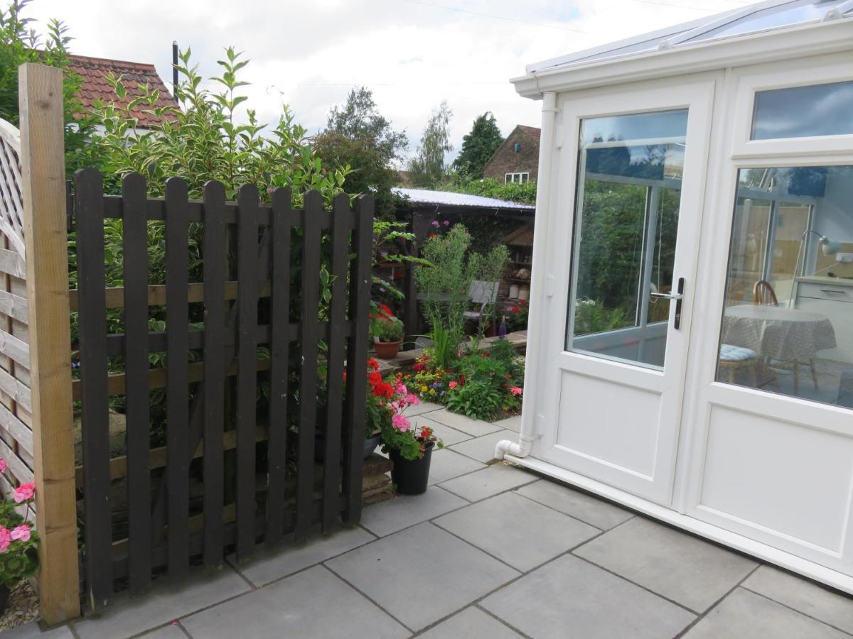 Little Orchard Apartment Pont Yates 외부 사진
